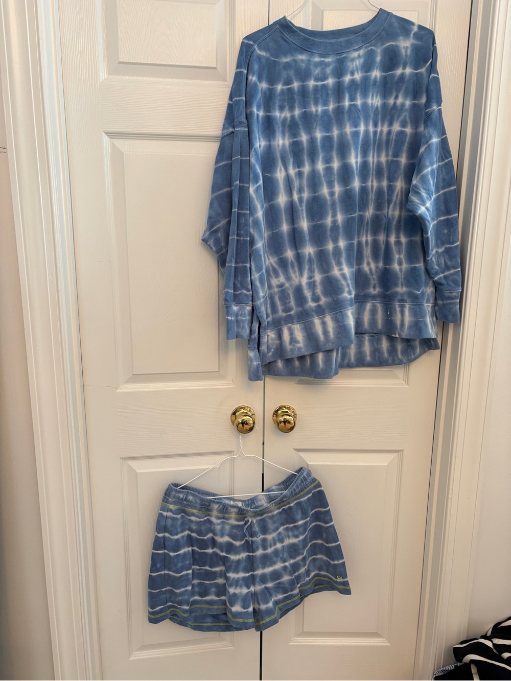 Crown & Ivy 2 pc Lounge Set Cotton